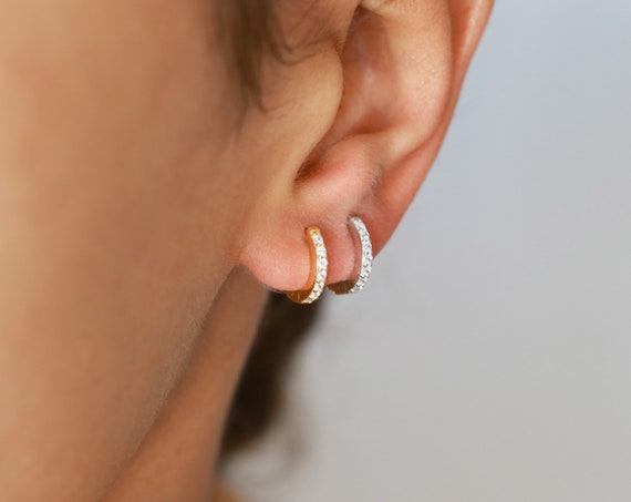 Round & Pavé Diamond Hoop Earrings | Shami Jewelry