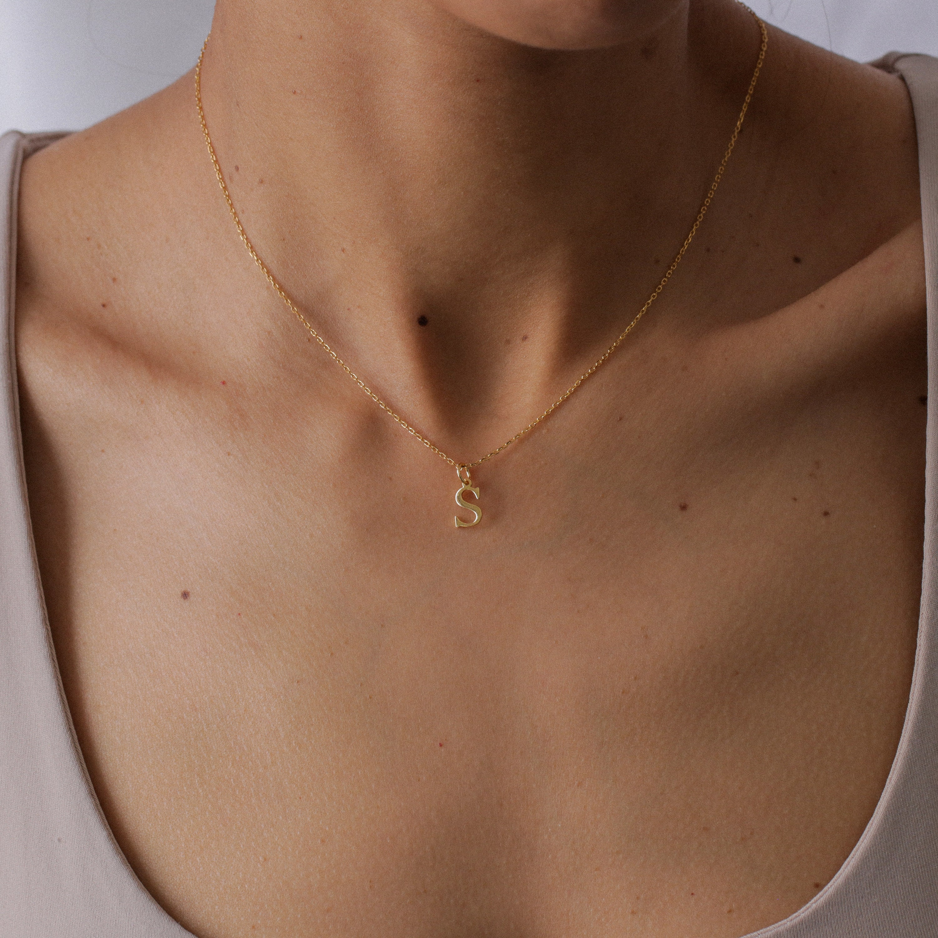 Collana con nome personalizzato Gioielli personalizzati Ciondolo corona personalizzato in acciaio inossidabile per le donne Collane da uomo con catena spessa Regali  36