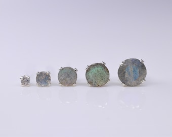 Chip di labradorite, orecchini, gioielli in argento, pietre naturali, piccoli orecchini, chip delicati, gioielli d'oro, damigella d'onore