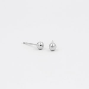 Puces boule or, puces minimalistes, clous 4mm, or 18k, petites puces, bijou or, boucles simples, plaqué or, boucles d'oreilles image 5