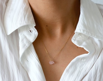 Collar cuarzo rosa, collar oro, collar delicado, piedra natural, collar cristal, collar novia, piedra cruda, collar plata