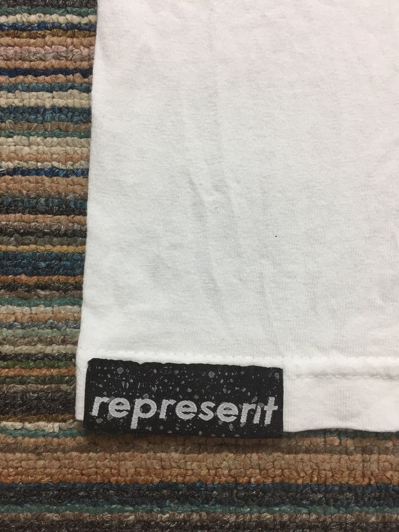 vintage 90s REPRESENT tshirt logo spell out british brit pop brand and sport casual style streetwear size XL
