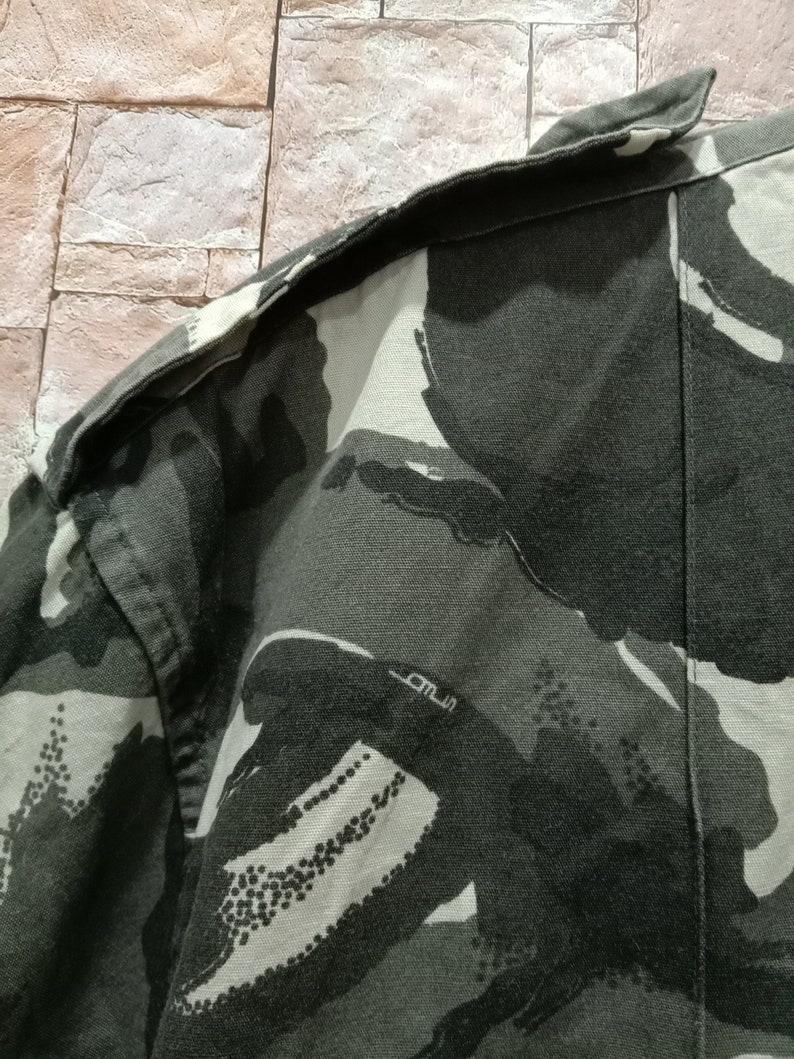 vintage 90s homless camo army military oxford button down shirt streetwear size m