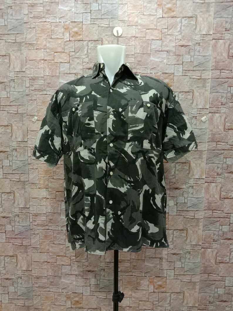 vintage 90s homless camo army military oxford button down shirt streetwear size m
