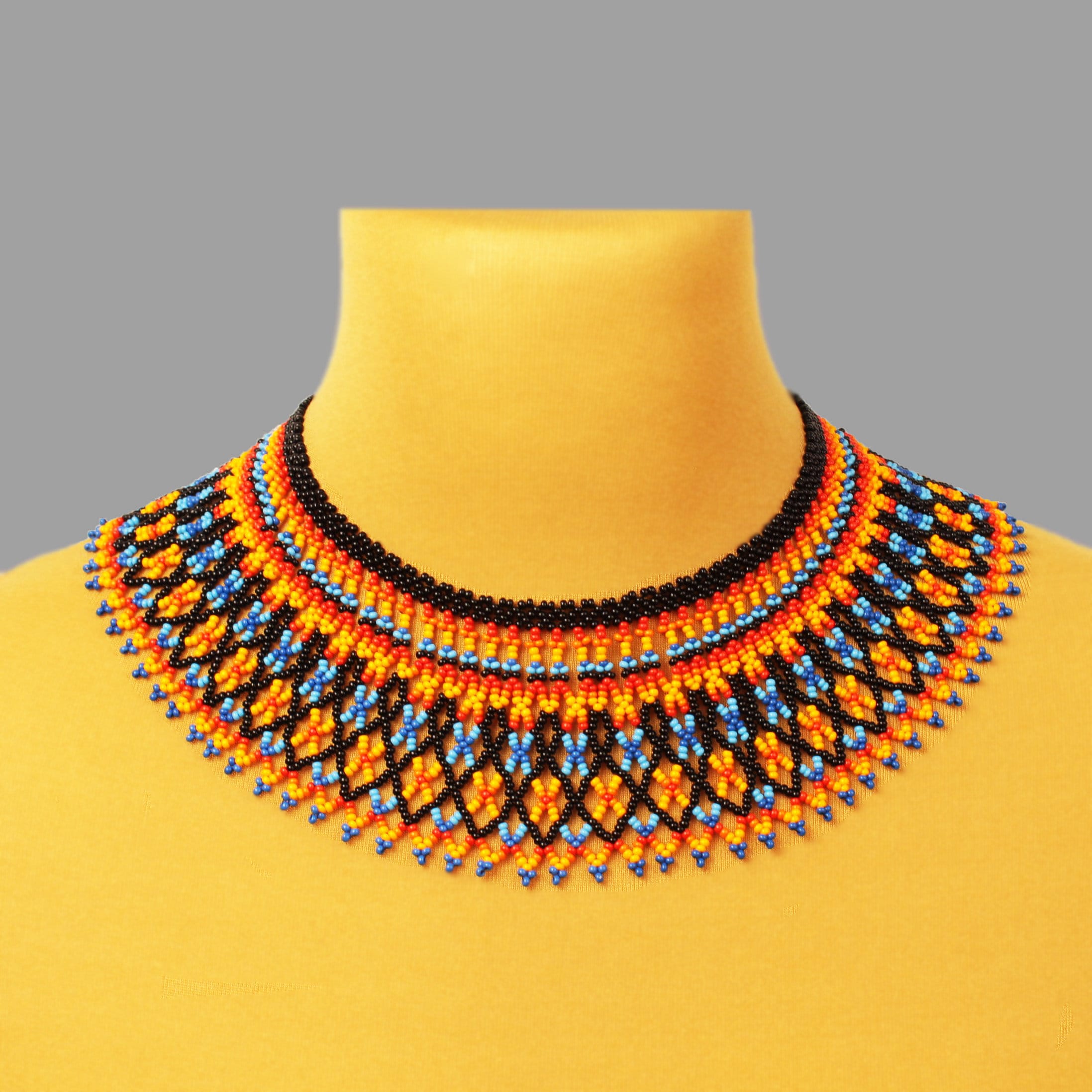 Collana Bavaglino Avalaya In Perline Di Vetro Nere Con Frange - Lunga 40 Cm