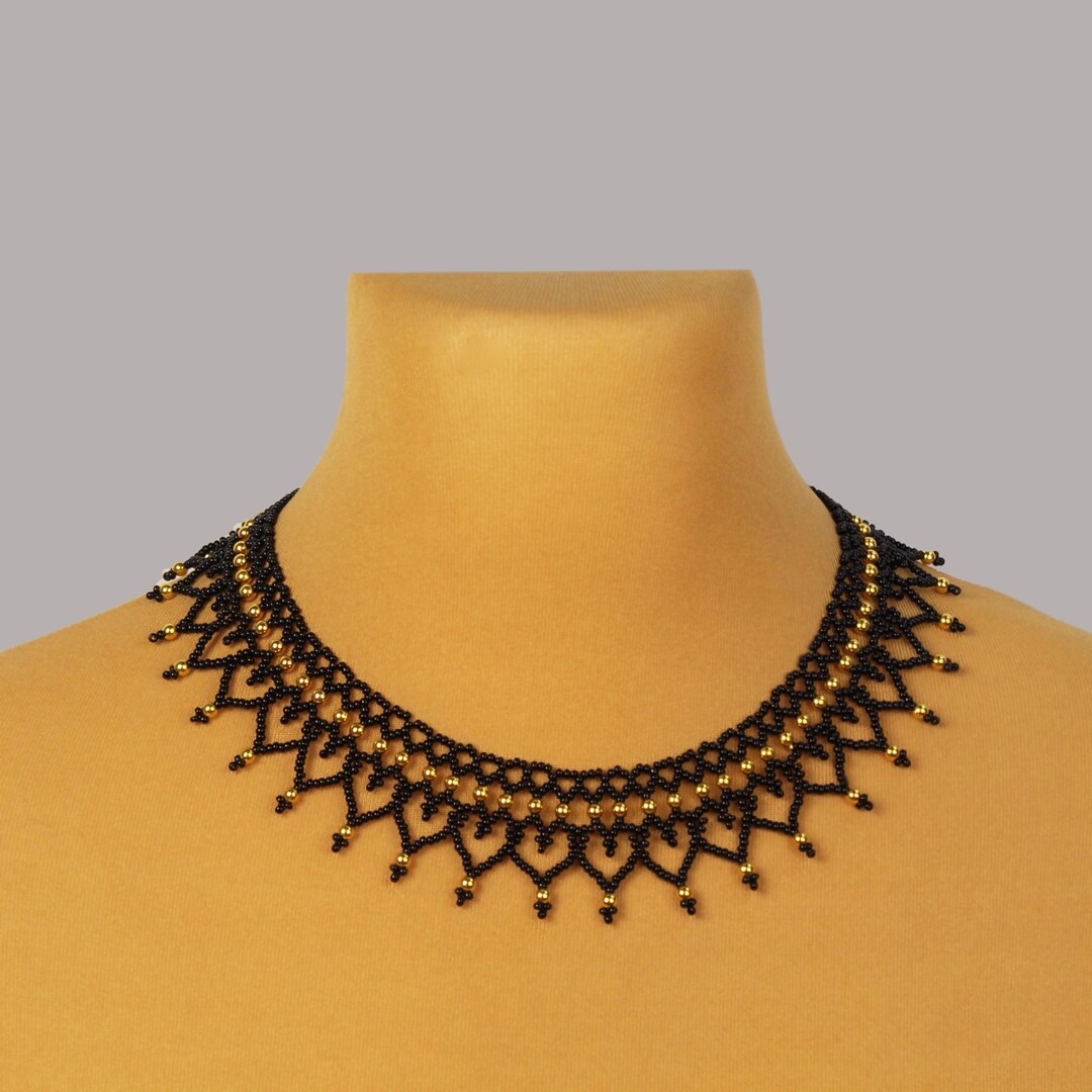 Black Garland Necklace main image 1