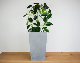 Concrete Flowerpots | Vases | Planters | Concrete Planters | Garden Flowerpots | Exterior Flowerpots