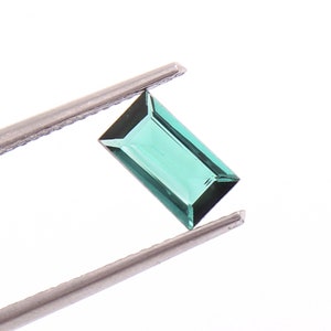 100% Natural Tourmaline Flawless Paraiba Color Baguette Shape Faceted Cut Stone Indicolite Tourmaline Gemstone For Jewelry Making C-6059