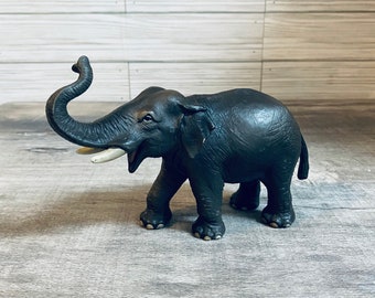Schleich 14144 asiático chino-Indian Elephant with día-Wild Life 