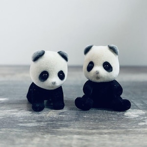 Calico Critters Sylvanian Families Panda Bear Twin Babies Epoch Sitting Crawling