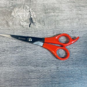 Vintage Singer Sewing Shears 6 Inch Red Handle Scissors Sewing Craft Tailor Seamstress Tool