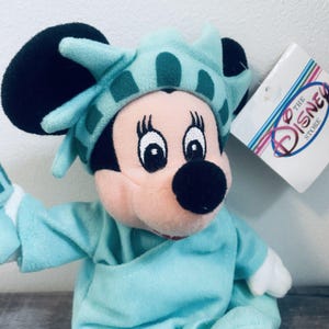 Disney Theme Park Store Mini Bean Bag Plush Liberty Minnie Mouse 9 Inch New With Tag Patriotic Collectible Plush 画像 2
