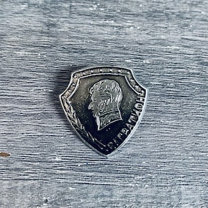 Vintage Russian General Bagration pin badge