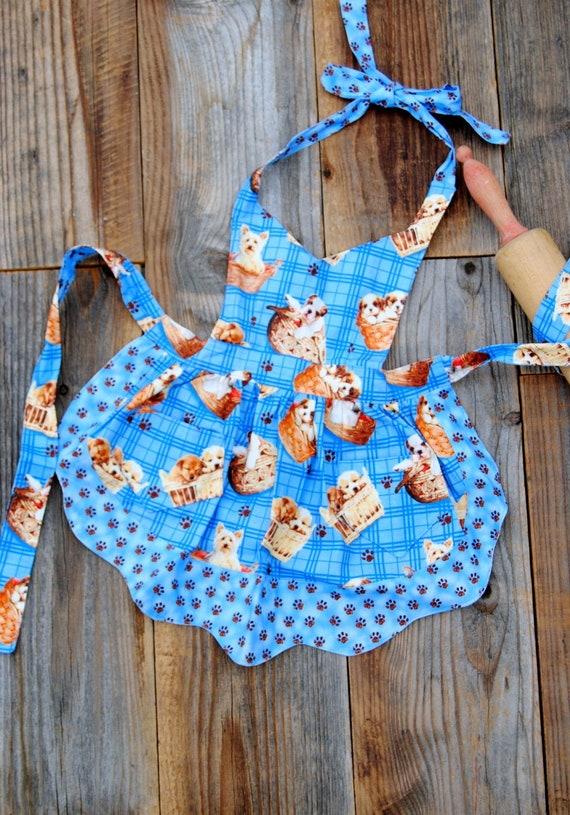 Shih Tzu Dog Precious Knit Hat Apron with Pockets