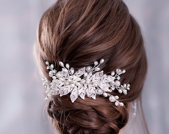 Crystal hair comb Floral Bridal Hair comb Flower hair comb Wedding Hair piece Silver hair comb Bridal comb Wedding Hair jewelry Wedding comb