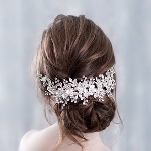 Bridal hairpiece Wedding hairpiece Bridal headband Bridal hair piece Bridal headpiece Wedding headpiece Wedding hair accessories Flower hair