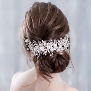 Bridal hairpiece Wedding hairpiece Bridal headband Bridal hair piece Bridal headpiece Wedding headpiece Wedding hair accessories Flower hair