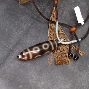 Ancient 8-Eyed Dzi Bead Necklace - A Powerful Protective Amulet