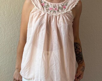 60s Baby Pink Top Vintage Embroidered Top 60s Dainty Pink Tank Top 60s Cotton Top Vintage Floral Pink Top 60s Babydoll Top