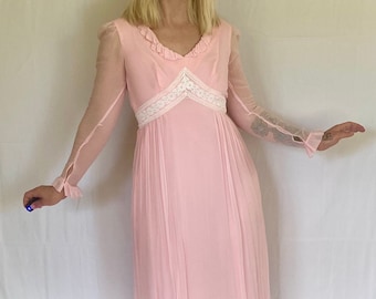 60s Pink Gown Vintage Light Pink Dress 60s Lace Pink Prom Dress Vintage Prom Dress 60s Chiffon Pink Gown Vingtage Chiffon Gown ILGWU Dress