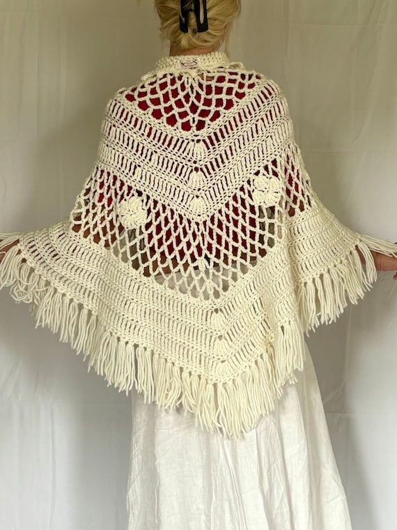 70s Crochet Shawl Vintage Crochet Knit Shawl 70s … - image 5