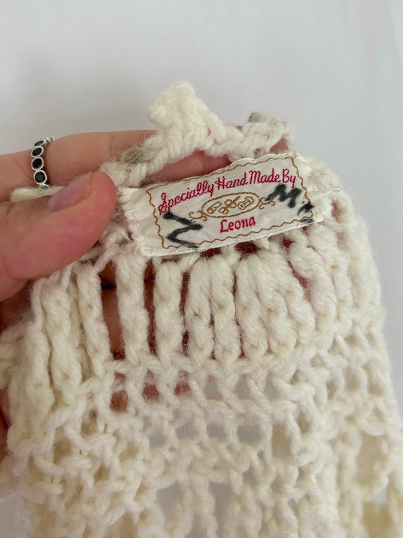 70s Crochet Shawl Vintage Crochet Knit Shawl 70s … - image 9