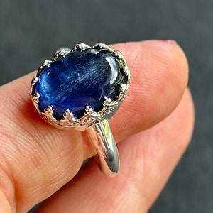 Blue Kyanite Ring, Size 7.75, 925 Silver, Natural Crystal Jewelry,  Stone Ring