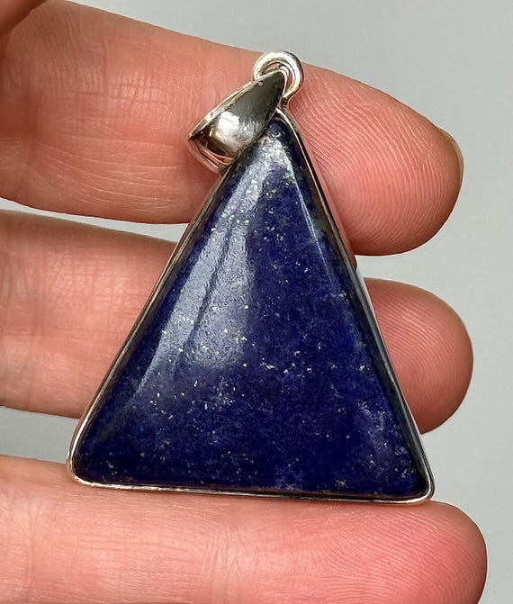 ラピスラズリペンダント 【ピラミッド】 ラピスクラブ ラピスラズリ