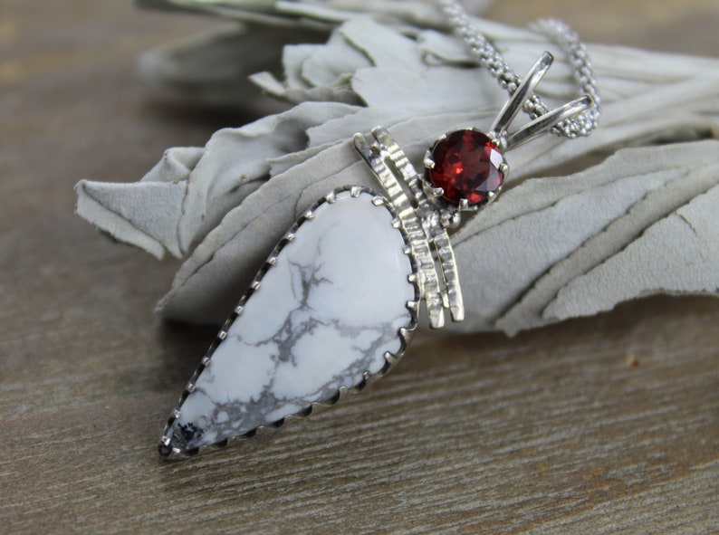 Solid Silver healing stone 925 sterling silver chakra stone Garnet Natural Genuine White Howlite gemstone pendant necklace