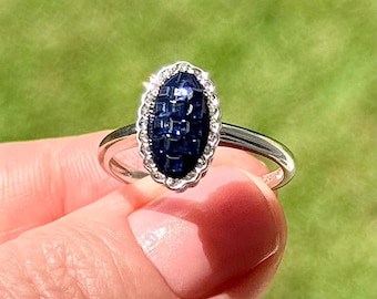 Anello con zaffiro blu intagliato e topazio bianco, collana in argento sterling 925 placcato oro, misura 8.75