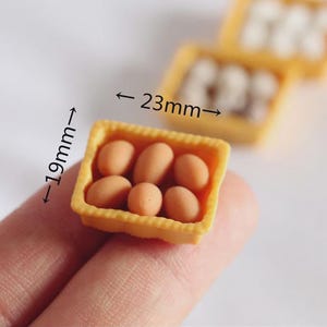 Miniature Egg, pack of 6 mini eggs, box of eggs miniature, Dollhouse eggs, Toy Figure Props, Barbie dioramas