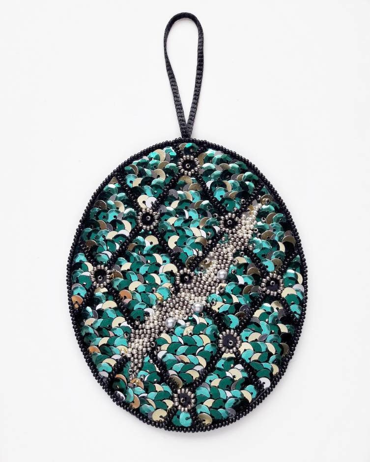 Le Fabularium Décoration Murale Broderie Art Abstrait Vert Turquoise Argent | Livraison Standard Mon