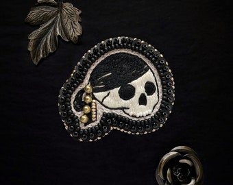 Le Fabularium Hand Embroidered Sequined Gothic Pirate Skull Brooch