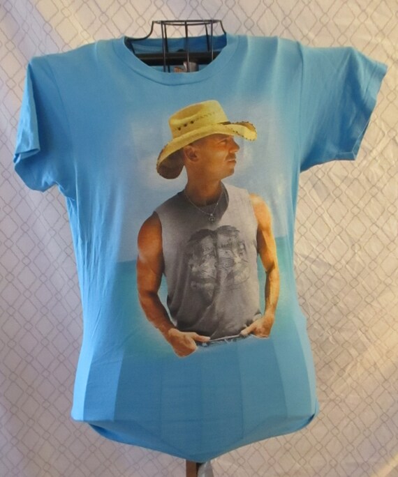 Kenny Chesney-blue Chair Bay-pre Owned 