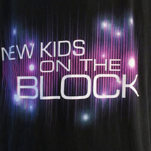New Kids on the Block-Tour 2011-Size Medium