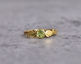 Natural Peridot leafy design Ring* Peridot minimalist ring* stacking dainty Jewelry* Birthday Gift for Her* Bridesmaid jewelry* Unique gift