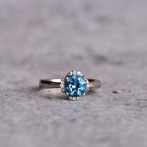 Blue topaz ring Round cut, promise engagement ring, blue topaz ring 925 sterling silver , blue topaz halo ring , blue topaz rings for women