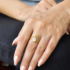 Genuine Moonstone ring set* Rainbow moonstone 14K gold stackable moonstone ring for her* Healing crystal handmade ring* Unique gifts idea