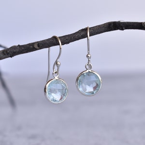 Natural Aquamarine dangle earrings* Aquamarine jewelry* Briolette dangle* Healing crystal earrings* Handmade jewelry* bridesmaid earrings