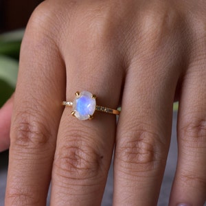 Vintage inspired Moonstone Engagement Ring, Art deco wedding ring, Oval cut Gold bridal ring , Anniversary ring gift , perfect birthday gift