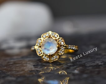 Vinatge inspired Moonstone Engagement Ring, Moonstone Promise Ring, rainbow Moonstone wedding ring gift for wife , anniversary gift