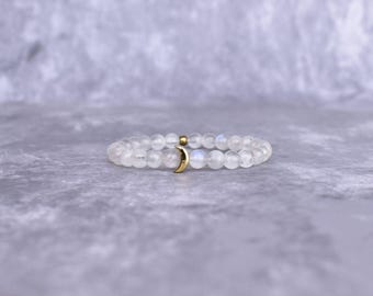 Natural Moonstone beaded bracelet* Healing Gemstone crescent moon jewelry* Lunar Stretchable Bracelet For Women* Unique feminine Gift ideas