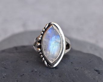 Natural Rainbow moonstone ring , Moonstone statement ring , Handmade sterling silver ring , one of a kind moonstone jewelry , Gift for her
