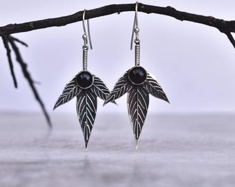 Nature inspired Black onyx dangle earring, Onyx leafy earring, Black onyx oxidized dangle, Birthstone boho earring, Bridesmaid jewelry