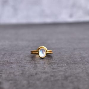 Natural Moonstone ring* Rainbow moonstone stacking ring set for her* Healing crystal moonstone ring * Handmade 14K Gold ring* Unique gifts