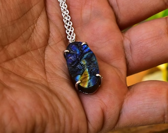 Raw Labradorite Necklace, Raw Stone Necklace, Raw crystal necklace, Birthstone Necklace, Gold Necklace, Raw Crystal Pendants, Christmas gift