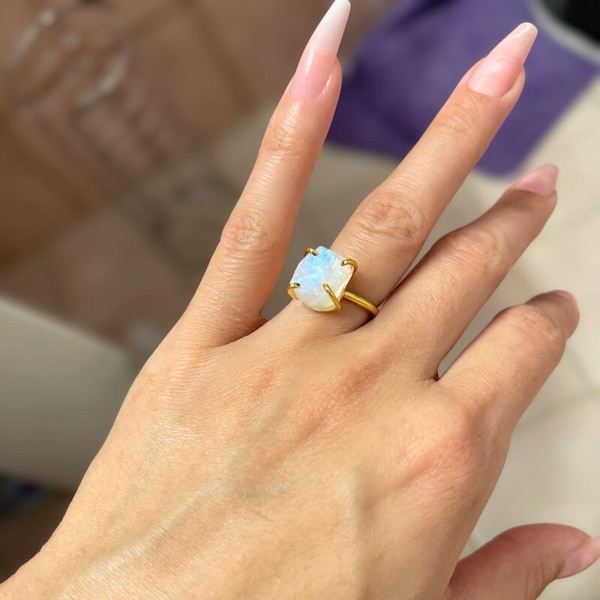 Raw moonstone RHODIUM PLATED ring ,  Raw Crystal Ring, Rainbow Moonstone 925 silver Raw Gemstone Ring,  crystal Ring , bridesmaid gift