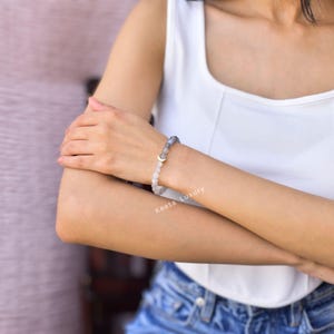 Natural Moonstone and Labradorite beaded bracelet* Healing Gemstone crescent moon jewelry* Lunar Stretchable Bracelet For Women* Unique Gift
