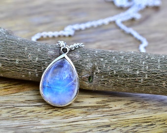 Moonstone necklace, moonstone teardrop Necklace , Genuine moonstone Boho necklace  , crystal necklace for mother's day , gift for her