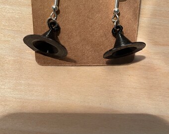 Witch hat earrings, Dangling witch's hat,